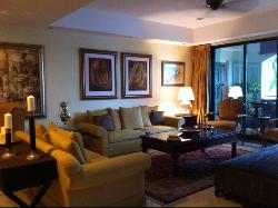 Pebble Bay (D15), Condominium #5802632